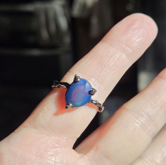 Black Opal STUNNING 4k sterling & rhodium ring sz9 - Picture 3 of 7